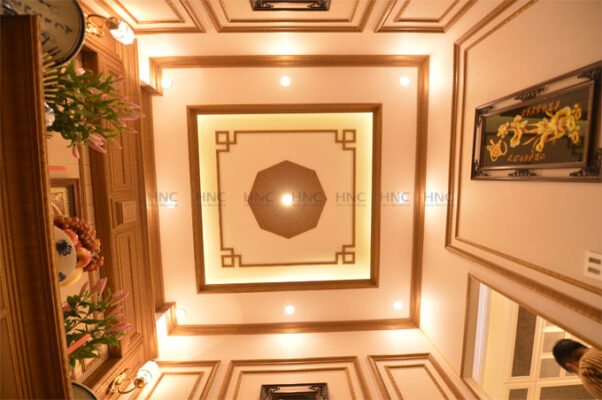 Phào trần PS thi công tại showroom HNC